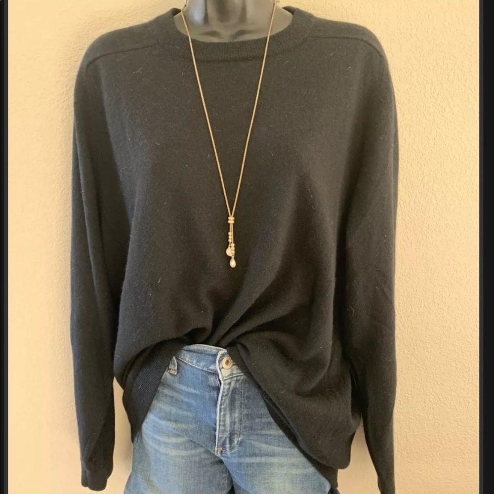 Outlander Studio Tunic Sweater Women's M Black Wool Crew Neck Classic Normcore
